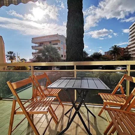 Pratique 4 Pers., Bord De Au Lavandou, Avec Parking Et Climatisation - Fr-1-803-89 아파트
